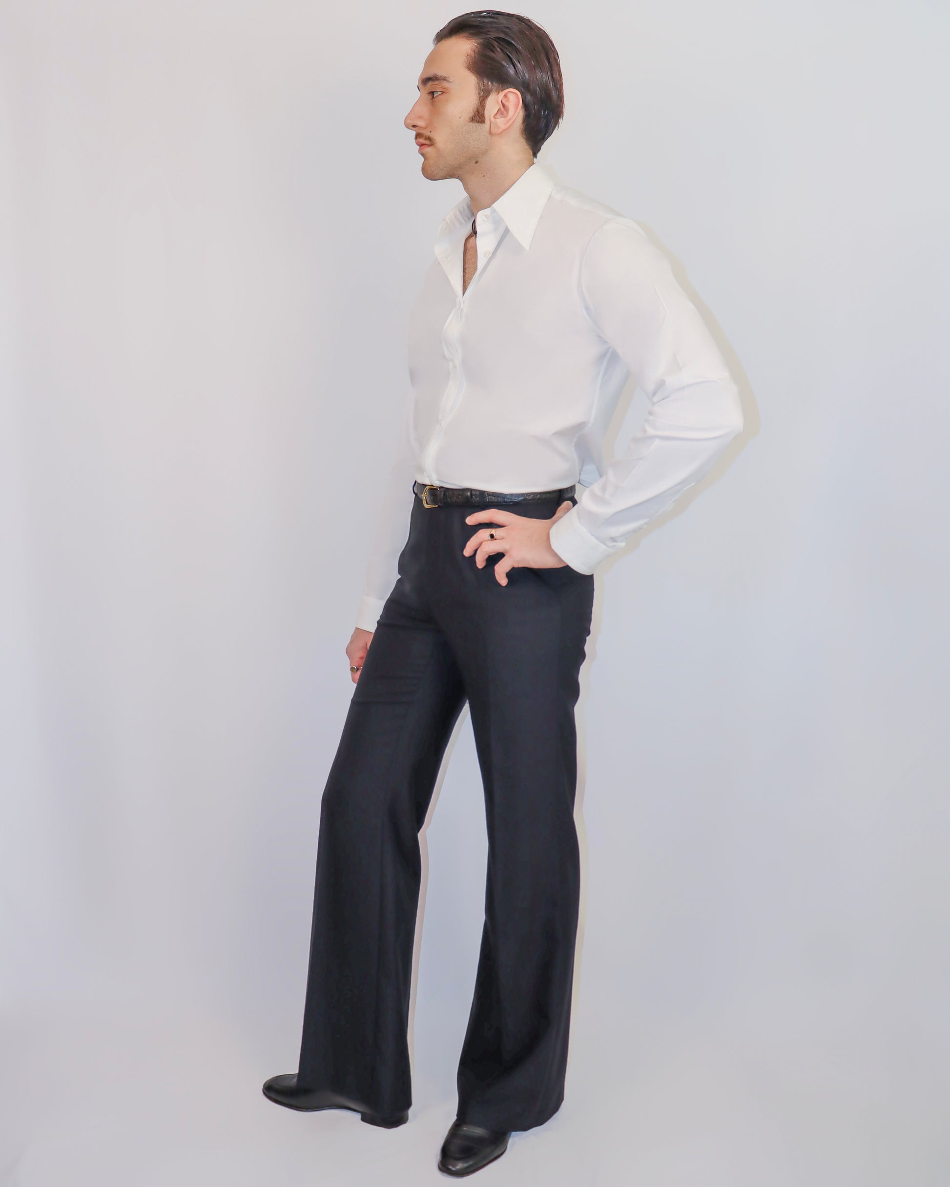 chemise popeline blanche vintage pantalon évasé noir