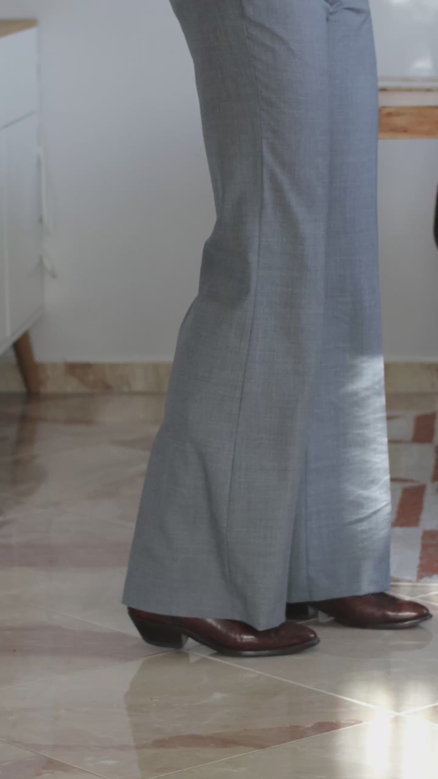 LIOTTA Flared Trousers – Light Grey-thumbmail-5
